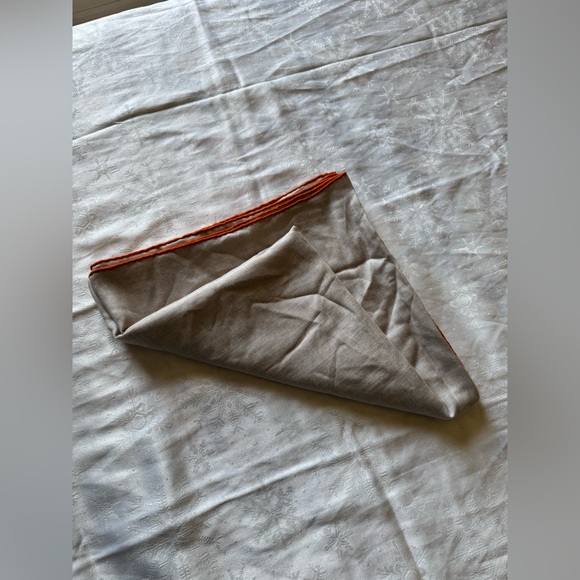 Hermes cream scarf - Picture 15 of 16